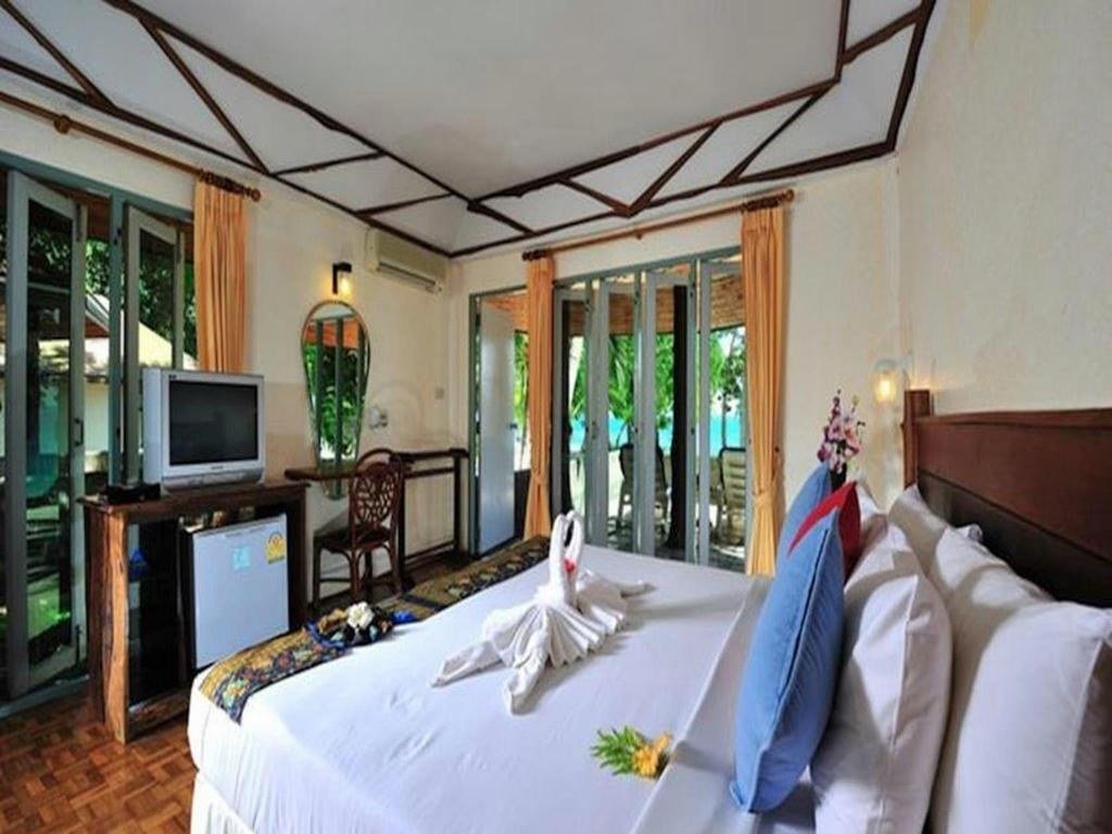 Property photograph of Koh Ngai Resort
